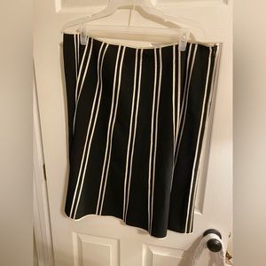 INC black skirt cream trim side zipper, never worn. 20W. Super cute well made.